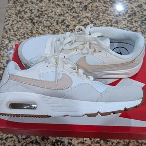 Nike White and Tan Sneakers with Air Max Cushioning